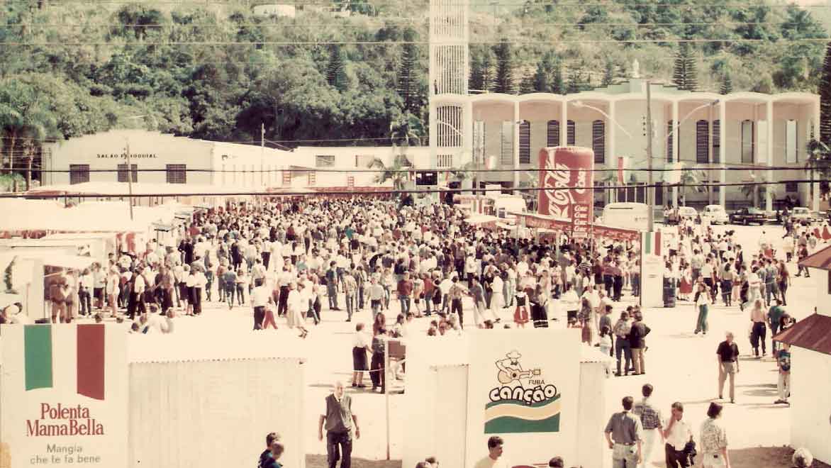 1989 - prima edizione della Festa Trentina di Rio dos Cedros
