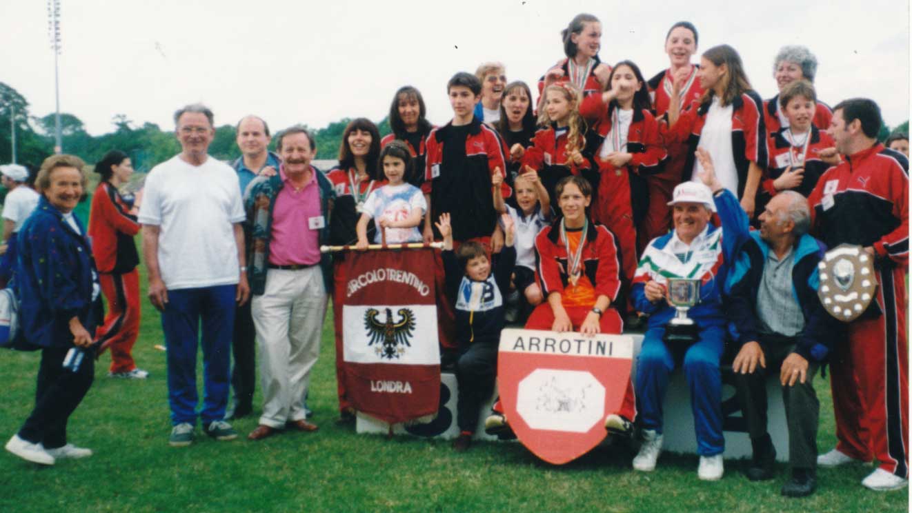 1998 - squadra trentina nelle olimpiadi giovanili